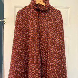 100% Welsh Wool Women's Poncho/Winter Coat- Vintage